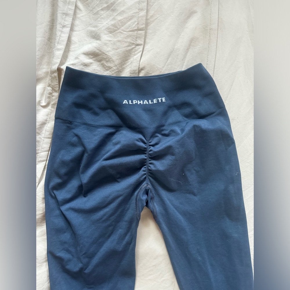 Alphalete Amplify